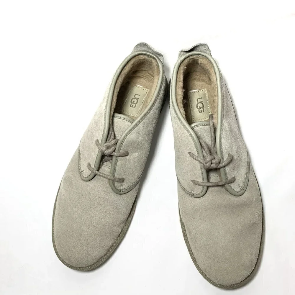 UGG Men Boots Size 10 *